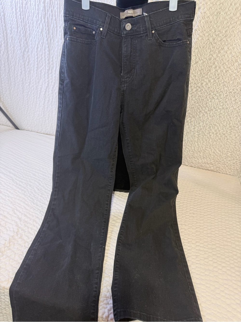 Levi's Black Bootcut Jeans - Perry Slimming